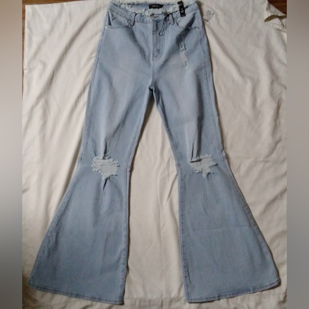 AKIRA Blue Flare Wide Leg Jeans
